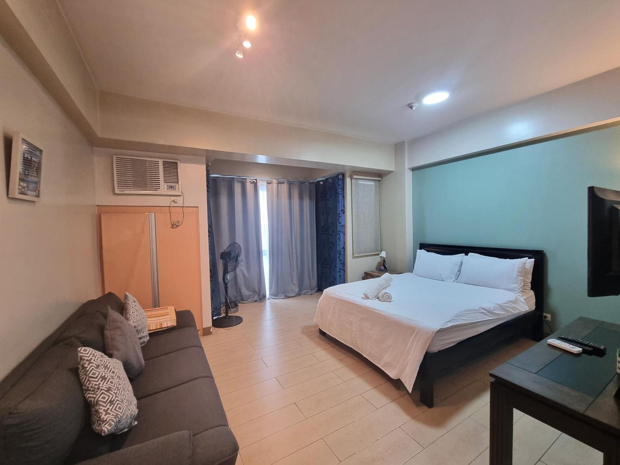 Palm Tree Condos Near Mnl Airport Terminal 3 By Elr Manila Luaran gambar