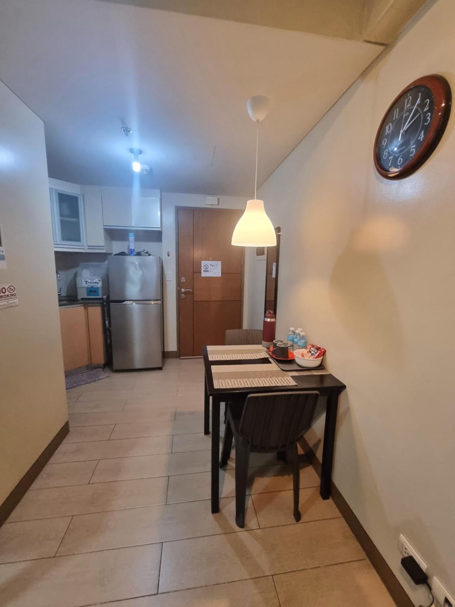 Palm Tree Condos Near Mnl Airport Terminal 3 By Elr Manila Luaran gambar