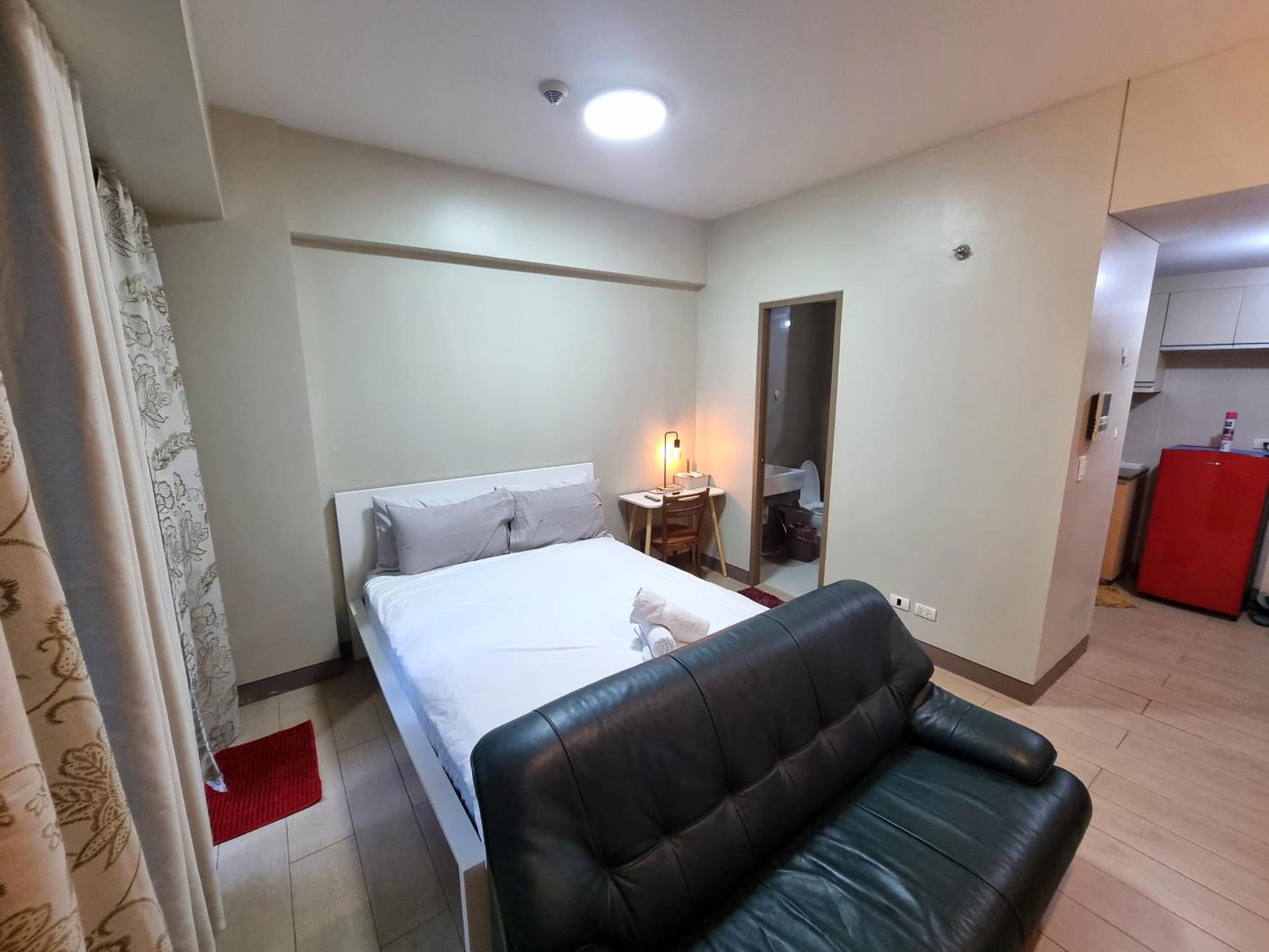 Palm Tree Condos Near Mnl Airport Terminal 3 By Elr Manila Luaran gambar