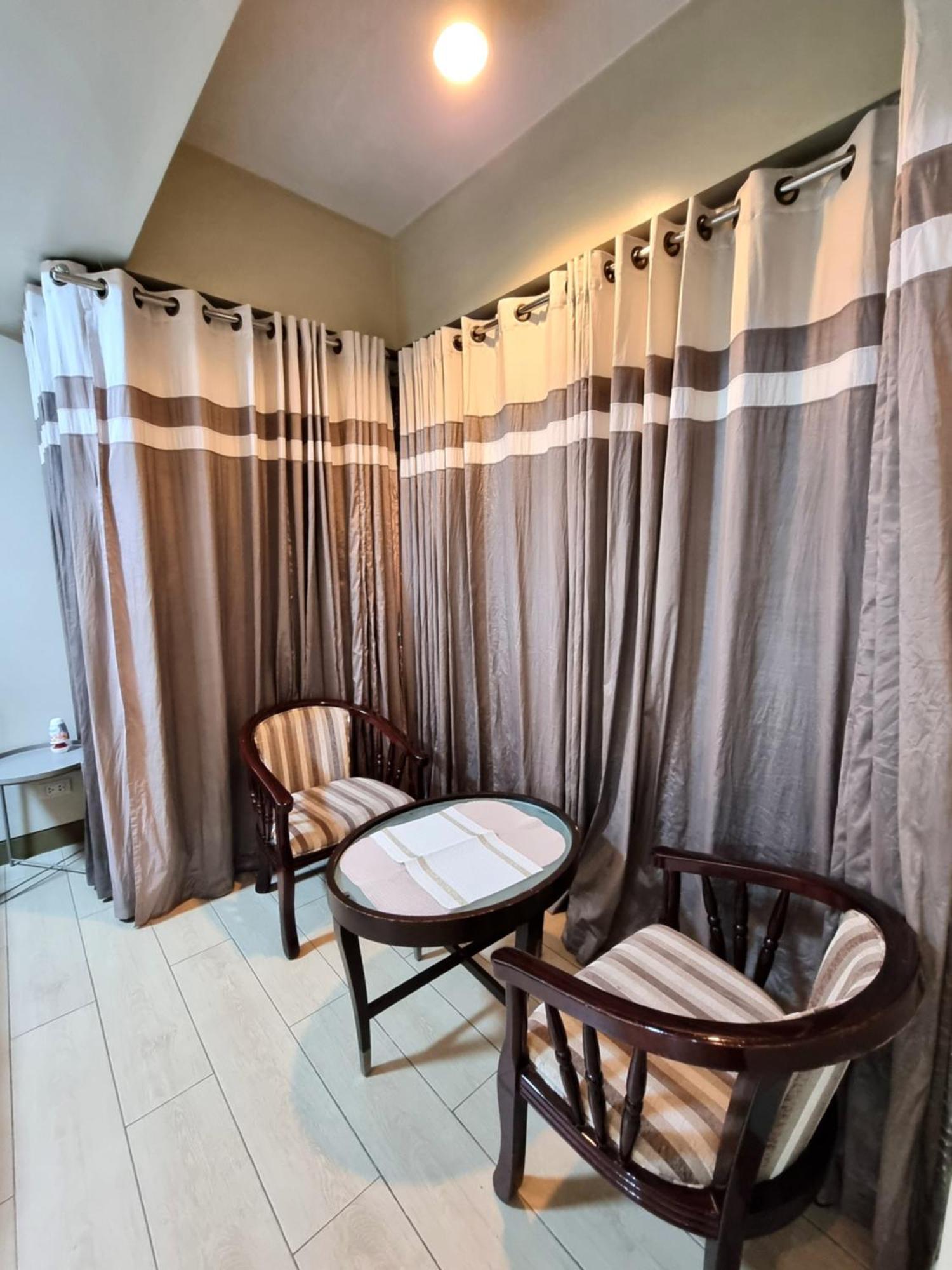 Palm Tree Condos Near Mnl Airport Terminal 3 By Elr Manila Luaran gambar